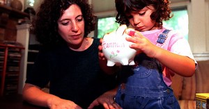 Piggy bank vs. savings account: Which is the best way to save?