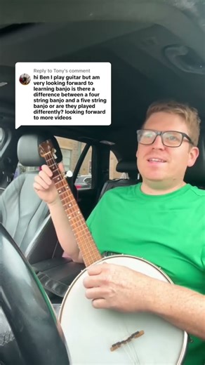 What is the difference between a 4 strings and a 5 string banjo and how are they played? Answered