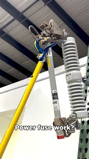 Built specifically for SMU & CMU power fuse handling. The Quick Grab Power Probe— delivers a stronger grab with fully machined durability, plus optional FUZZY FINGER® bristles for extra grip in the field. #Linemen #LineLife #PowerFuseBarrels #UtilityWork | Utility Solutions Inc.