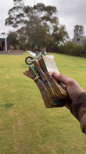 1.4K views · 60 reactions | Live now and not for long  Win...