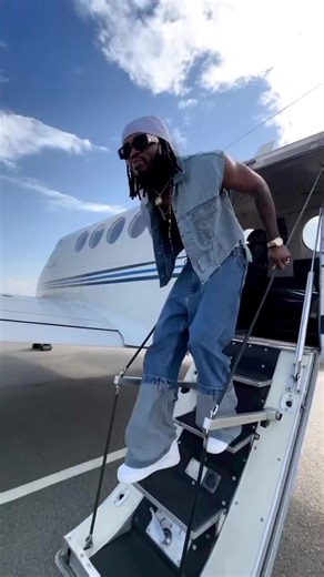 Diamond Platnumz Featuring Mr Flavour - Nana Music Review