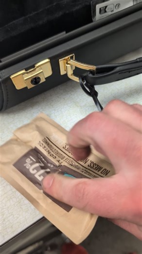 North Country Winds on Instagram: ""I've been using a @bovedamusic pack!" The Boveda pack: Boveda packs are great for wooden instruments, especially in the winter! But be sure to treat yourself to a new one once they get crunchy #clariniiice #itsalldownstatefromhere"