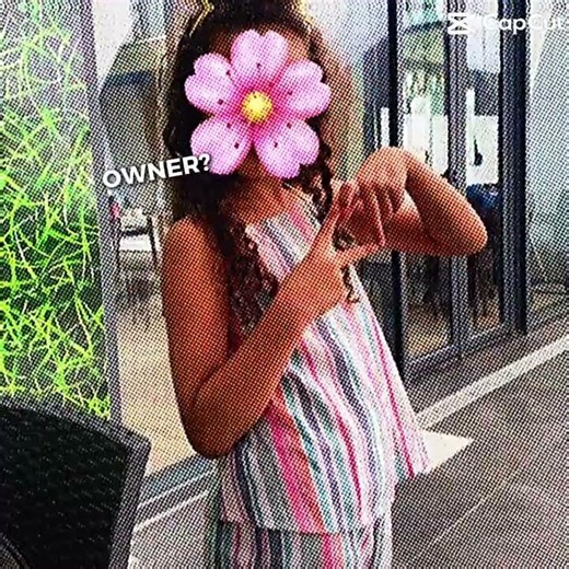 C’est mon deuxième conte roblox mon pseudo LOV4L