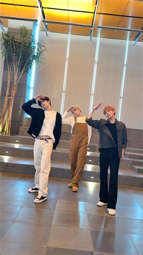 I just wanna dive 🏊‍♂️ ‪@BTS‬ #TXT #SOOBIN #TAEHYUN #HUENINGKAI