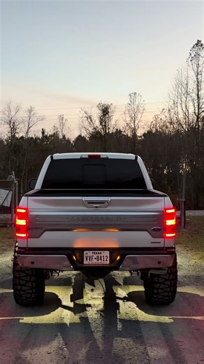 Exploring Grapple Trucks in the 40s