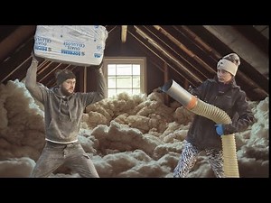 Insulating an Attic with Cellulose Wadding! Home Renovation