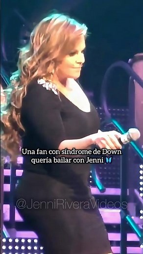 Cumpliendo el sueño de una fan muy especial 🥰🦋 #jennirivera