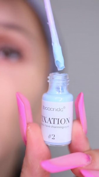 DIY Eyelash Lift Tutorial: Easy Steps to Lift and Perm Your Lashes at Home