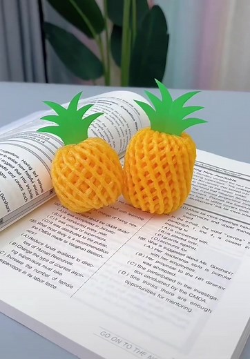 13 Easy and Beautiful Handmade Crafts Collection