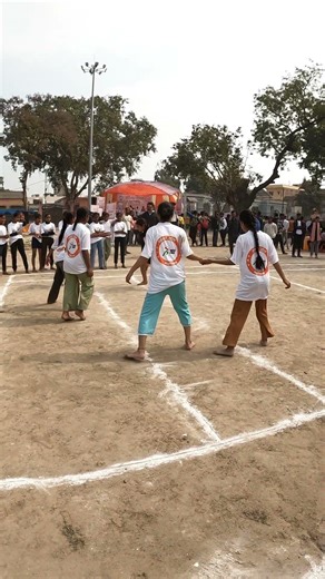 un 14 district level kabbadi हम पापा की गुड़िया नहीं हम पापा की शेरनी है i