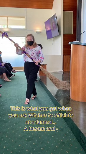 #witchtok#witch #aussiewitch #witchesoftiktok #wicca #livingwitchery