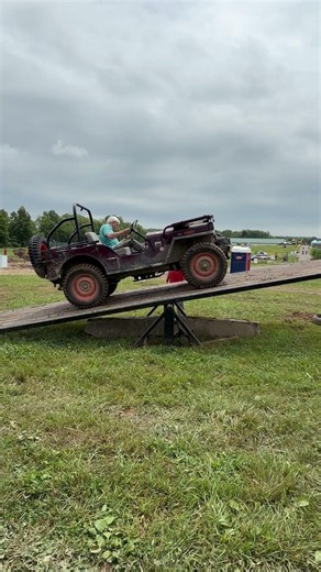 Willys CJ-2A Jeep Balanced in Time #jeepsterman