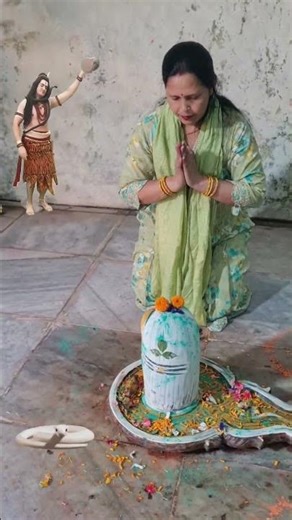 Clap loudly, you are a disciple of the Guru 🙏 Shivcharcha song 🎵 #shivcharcha #anitaavinash #shorts