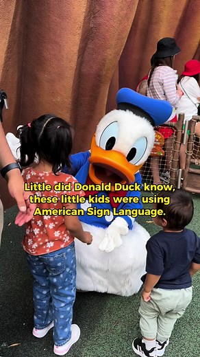 A magical moment: Donald Duck meets young ASL experts! #donaldduck #disney #disneyland