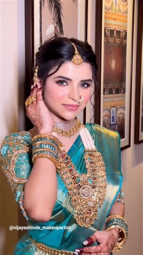 Maharashtrian bridal look| makeup tutorial|marathi Bride#makeupartist#shorts#wedding#fyp#bridesmaids