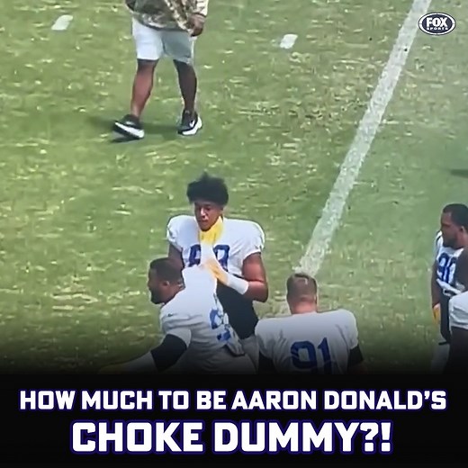 A new one for the next time you and your training partner are at the gym... 🧐😳😅 | FOX Sports Australia