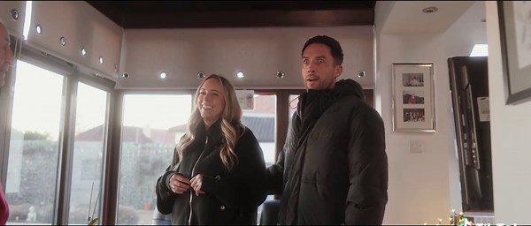 Heartwarming Christmas Advert 2025 Featuring Santa