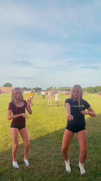 @Tait#dance#soccer#goviral#likeitup#fyp☀️ | dance