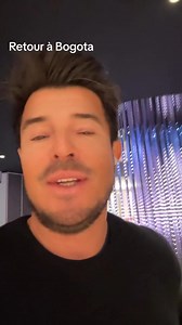 12/01/2024 Message de Vincent -"" Retour à Bogota avant les vacances https://www.facebook.com/VincentNicloUsaFans/videos/902543841193137?locale=fr_FR | Vincent Niclo USA & WORLD Fans