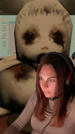 Creepy Wife Haunts My Photo Studio #horrorgaming #photomaly #horror #indiehorror #gameplayshorts