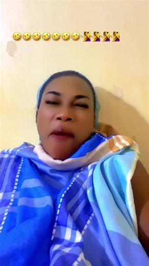Vidéos de Maman caca (@12caca.12) avec son original - Maman caca