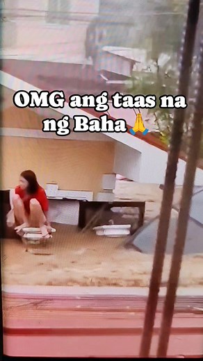 Ang taas ng tubig 🙏 #TyphoonUpdate #supertyphoon #typhoon #Bicol #BicolRegion #Bicolandia #albay #Catanduanes | Angie Rivero Santos