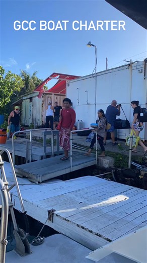 GCC marine biology class with Dr. Paulino | Micronesian Divers Association
