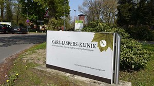 Nach mysteriösem Tod in der Karl-Jaspers-Klinik: 41-Jähriger streitet Tat ab