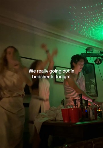 Epic Toga Party Highlights for College Students