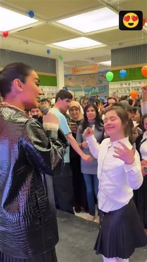 Munisa Rizaeva bemorlarga bepul konsert va yordam kldi