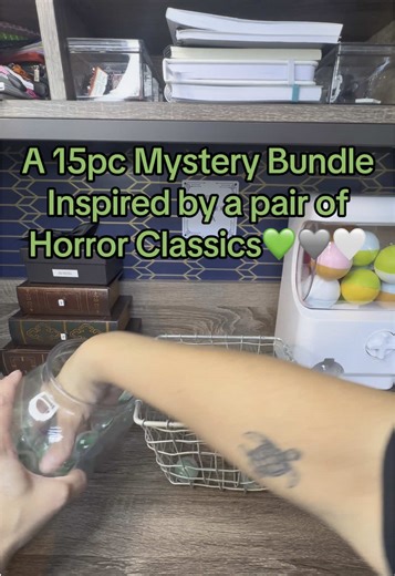 Another horror classic mystery bundle💚🩶🤍reveal at the end! What should I try to do next? #mysterybundle #thecollectorsbox #bundles #asmr #asmrsounds #challenge #bookish #booktok #horror #classic