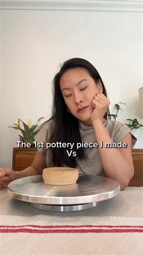Love in Pottery on Instagram: "Gina Su (@gina.su.ramics) is a ceramic artist based in Los Angeles, creating organic modern ceramics for the mindful—each clay piece handmade, one-of-a-kind, and rooted in a calm, tactile approach. As a potter, she shares her pottery journey from classes to exhibitions, blending functional ceramics with sculptural art. Gina showcases a powerful “then vs now”: her very first pottery piece from a one-off date-night class with her hubby, followed by her latest ceramic