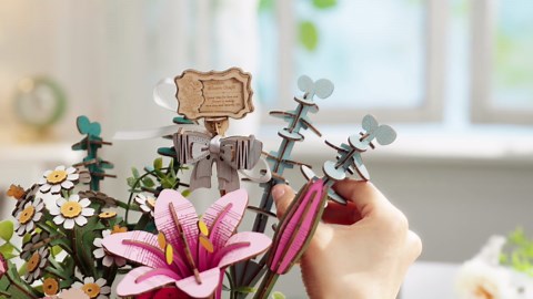 ROBOTIME Wooden Flower Basket 3D Puzzles for Adults to Build, DIY Artificial Flowers Handheld Gift Box, Birthday/Holidays/Homewarming Gifts for Adults Women