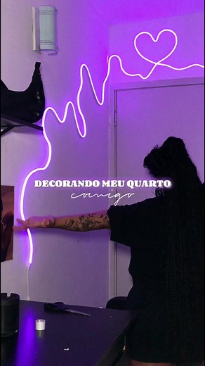 Um Led e Uma Cadeira: Ideias de Decoração para o Quarto