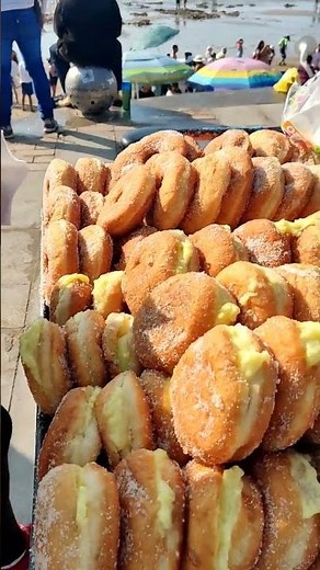 Panochas, a typical Mazatlán bread filled with vanilla-flavored cornstarch.
