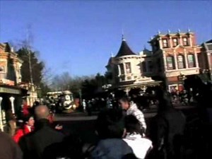 DISNEY CHARACTERS EXPRESS- Christmas 2008 at Disneyland Resort Paris