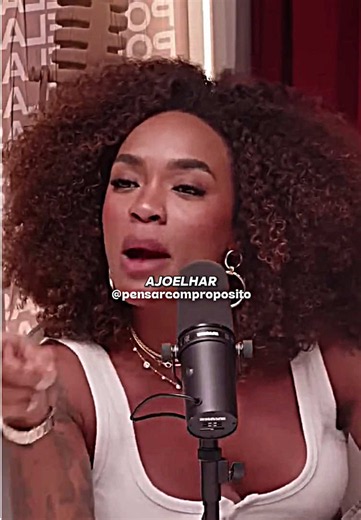 Patrícia Ramos revelou um dos momentos mais difíceis da sua vida. Ao desconfiar das movimentações financeiras, ela decidiu verificar o celular do então marido. O que encontrou foi um choque: segundo ela, mais de R$ 200 mil do seu dinheiro haviam sido gastos em apostas online. O mais doloroso, porém, não foi apenas o prejuízo financeiro. Foi perceber que a pessoa em quem mais confiava escondia tudo isso enquanto ela acreditava que estava construindo uma vida ao lado dele. Ela conta que, naquele m