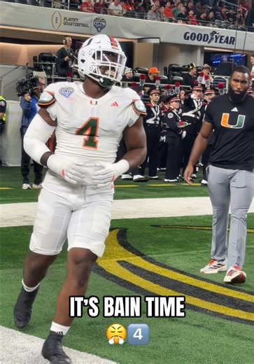 YOUR SHOW, BAIN. Make ‘em feel it 😳💨 Miami DL Rueben Bain is set to face Ohio State. Best DL in America. #football #collegefootball #ruebenbain #miamihurricanes #defense