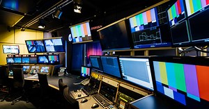 Legislativas: 12 partidos históricos e recentes debatem propostas para o país