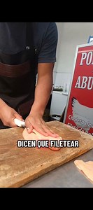 ¿Cómo FILETEAR una PECHUGA de pollo.? Aquí te lo muestro.. #trabajo #FILETE #Pollo #Pechuga #loja #ecuador | Pollos Del Abuelo.