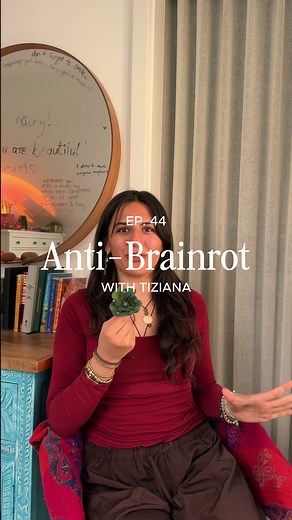 your brain isn't thinking. it's just counting. 🧠 the illusory truth effect is why you believe things that aren't true and why social media is literally rewiring what feels real to you. once you see it you can't unsee it. unpacking where those repeated beliefs came from is literally what therapy is for🫂i’ve been using @BetterHelp for that 🌟 #antibrainrot #psychologyfacts #illusorytruththing #mindset #criticalthinking