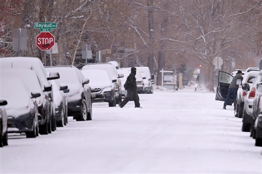 Will Denver see its first snow this week? Meteorologists doubt it