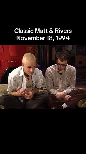 POV: It's 1994 and Weezer is NOT here for the serious MTV interview 😭 Rivers needs a 'wardrobe change,' starts flapping like a bird, and Matt hits him with 'This is Rivers