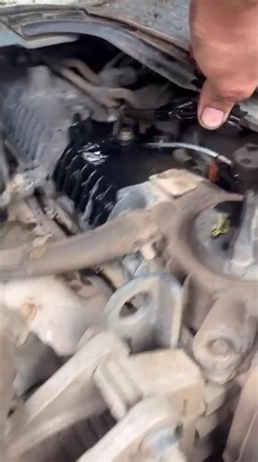 Kia K250 xe đề dai khó nổ