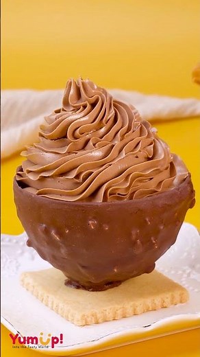 Fancy Chocolate Cups #shorts #yumupcakes