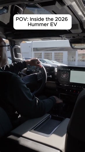Behold the beauty of the interior of the 2026 Hummer EV🔥
