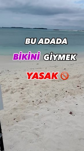 Nereye Gidilir ? Ⓒ on Instagram: "🏝️ Burası Maldivler’in Maafushi Adası. Via; @superrgezgin 🏝️Maldivler bir İslam ülkesi ve sıkı kurallar ile yönetiliyor. 🏝️Bu adada hem Maldiv halkı yaşıyor hem turistler geliyor. 🚫Adada halka açık alanda bikini/mayo veya slip mayo ile dolaşmak yasak. 🏝️Sadece ‘bikini beach’ adını verdikleri, otellerce işletilen plajda giymek serbest. 🚫Onun dışında otelden plaja bikiniyle inmek veya ada içinde bikiniyle dolaşmak kesinlikle yasak. 🚫 Benzer şekil