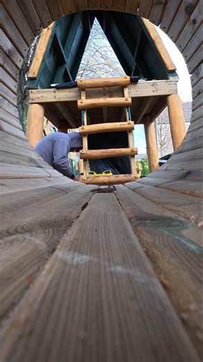 Tradesman Without a Trade on Instagram: "Anytime you can be creative with the design, it makes the build phase so much more fun. We used a combination of Robinia Timber and Redwood Timber to create this Pyramid Tree House Style build. #woodworking #playground #dewalt #sanding #joinery"