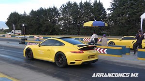 34K views · 676 reactions | Porsche 911 Turbo S vs 911 Carrera 4 GTS | Arrancones Arrancones 1/4 de Milla Pegaso | Arrancones MX | Facebook