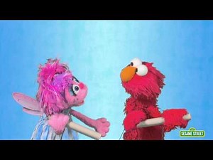 Sesame Street: Elmo and Abby Investigate: Properties of a Paper Towel Tube